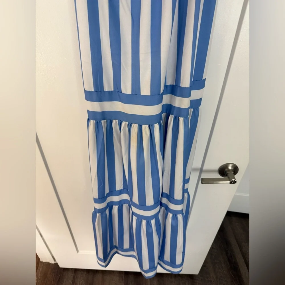Boutique 9 Blue and White Striped Maxi Dress - Picture 5 of 7